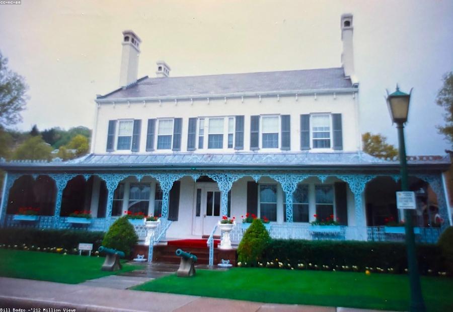 Historic craftsman bungalow typical of Fort Worth's Fairmount and Ryan Place districts